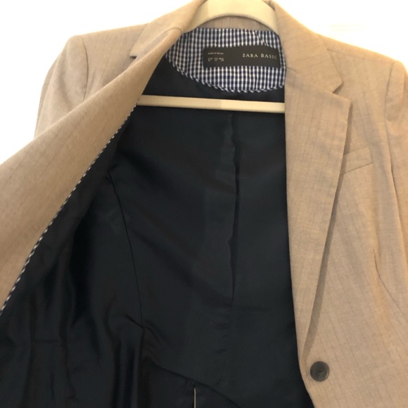 Zara Suit - Picture 6 of 15
